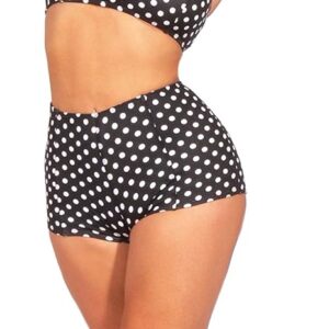 Licious Clothing by Coco Women's 40's Style Pin Up Halter Top and High Waist Shorts