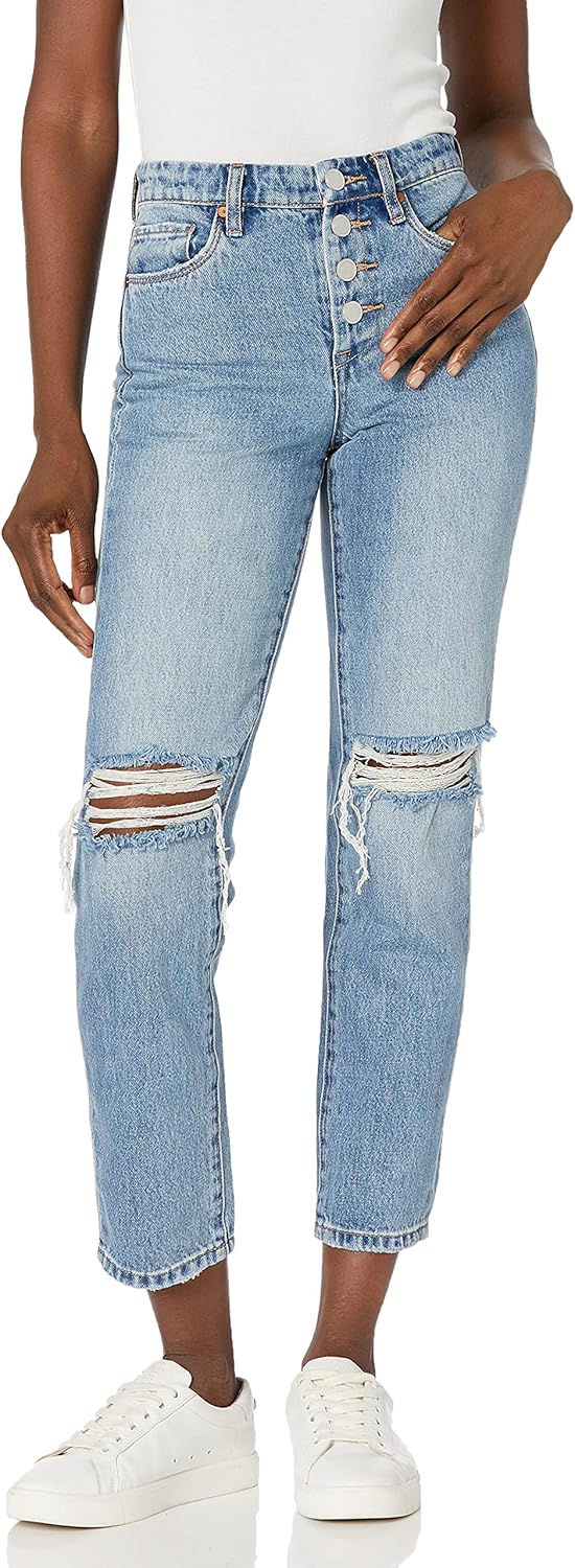 Madison in Saw You There - Image 21