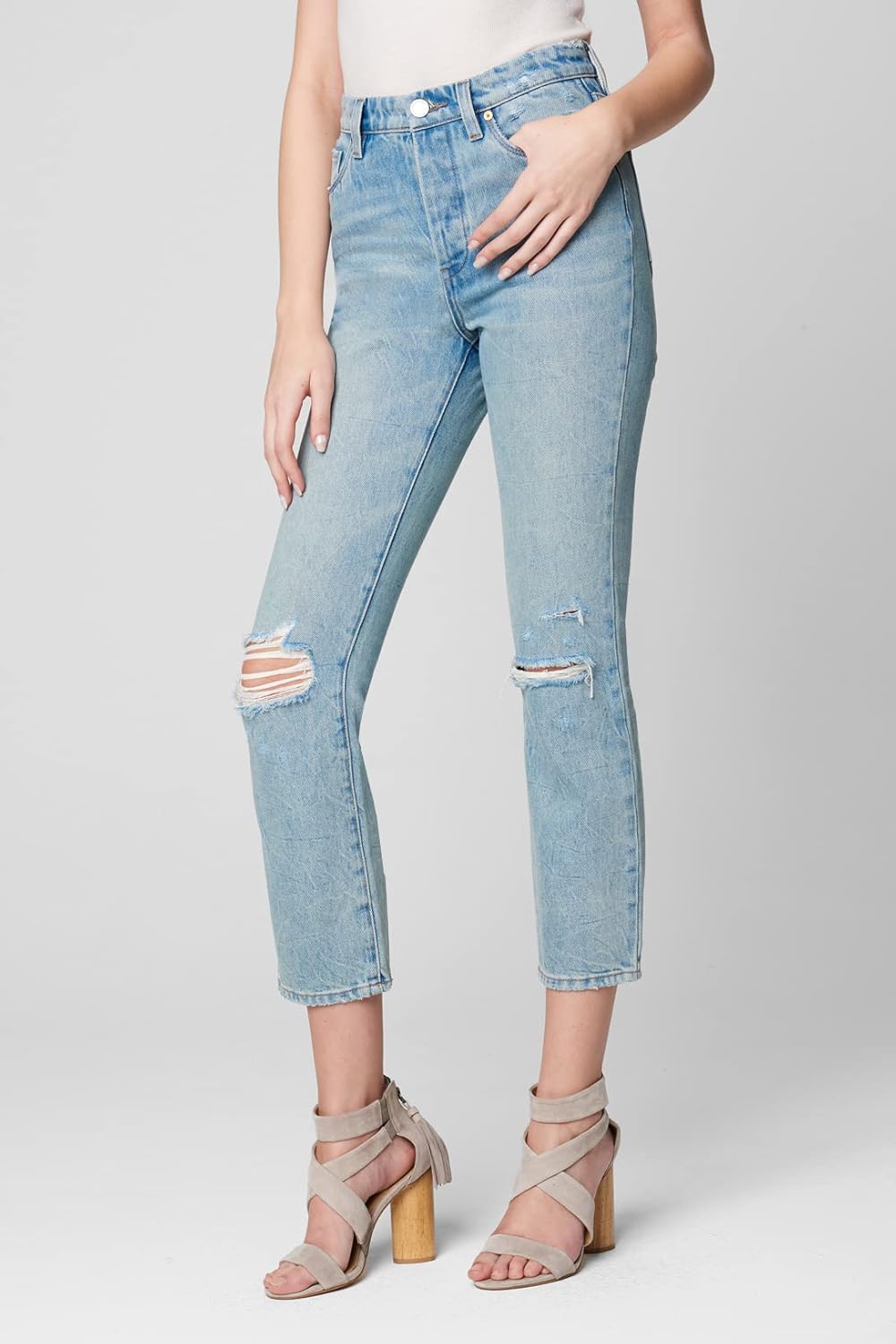 Madison in Saw You There - Image 6